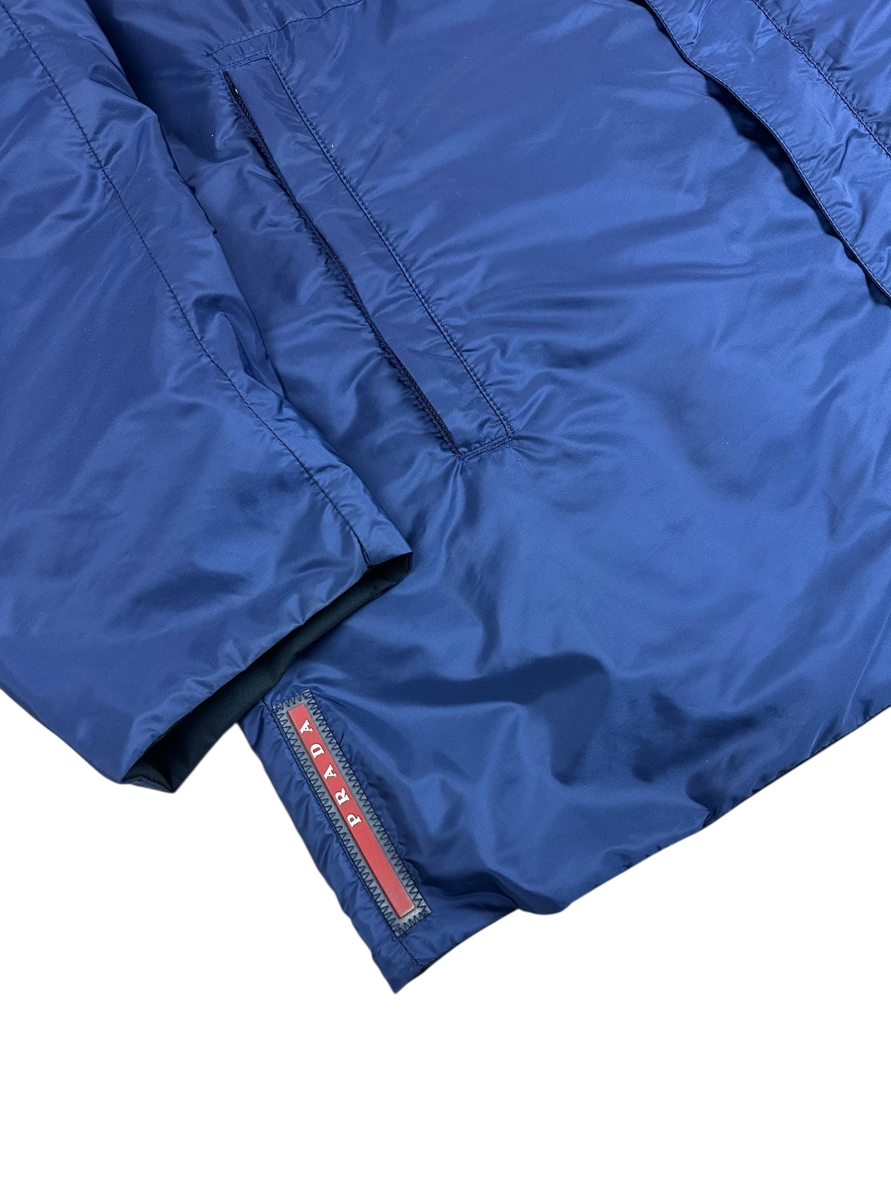 Veste Prada bleu / marine taille 48 - Détail