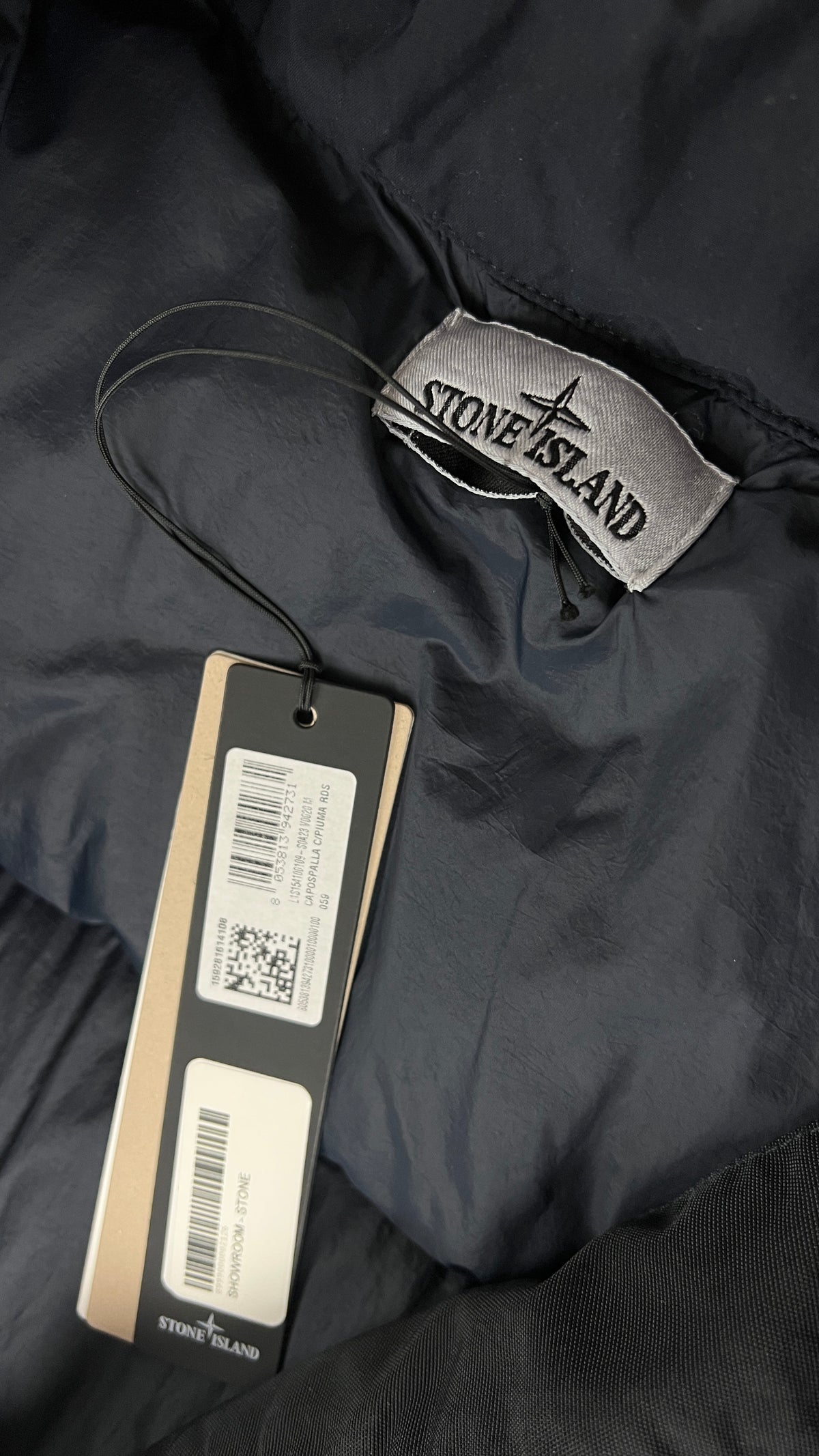 Doudoune Stone Island Crinkle Reps NY marine, détail étiquettes et finitions — vue 5