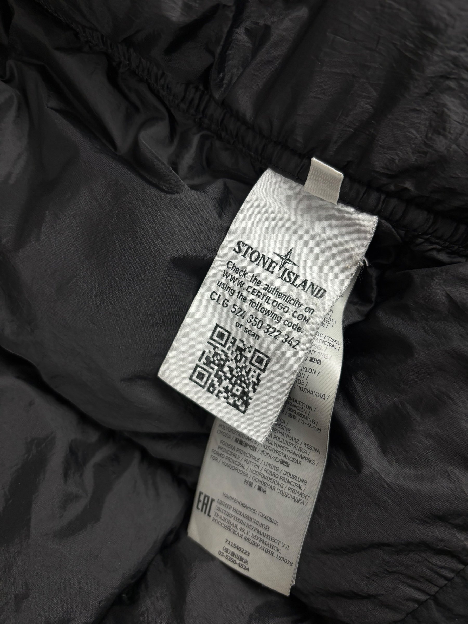 Doudoune Stone Island noir taille S - Logo et étiquette