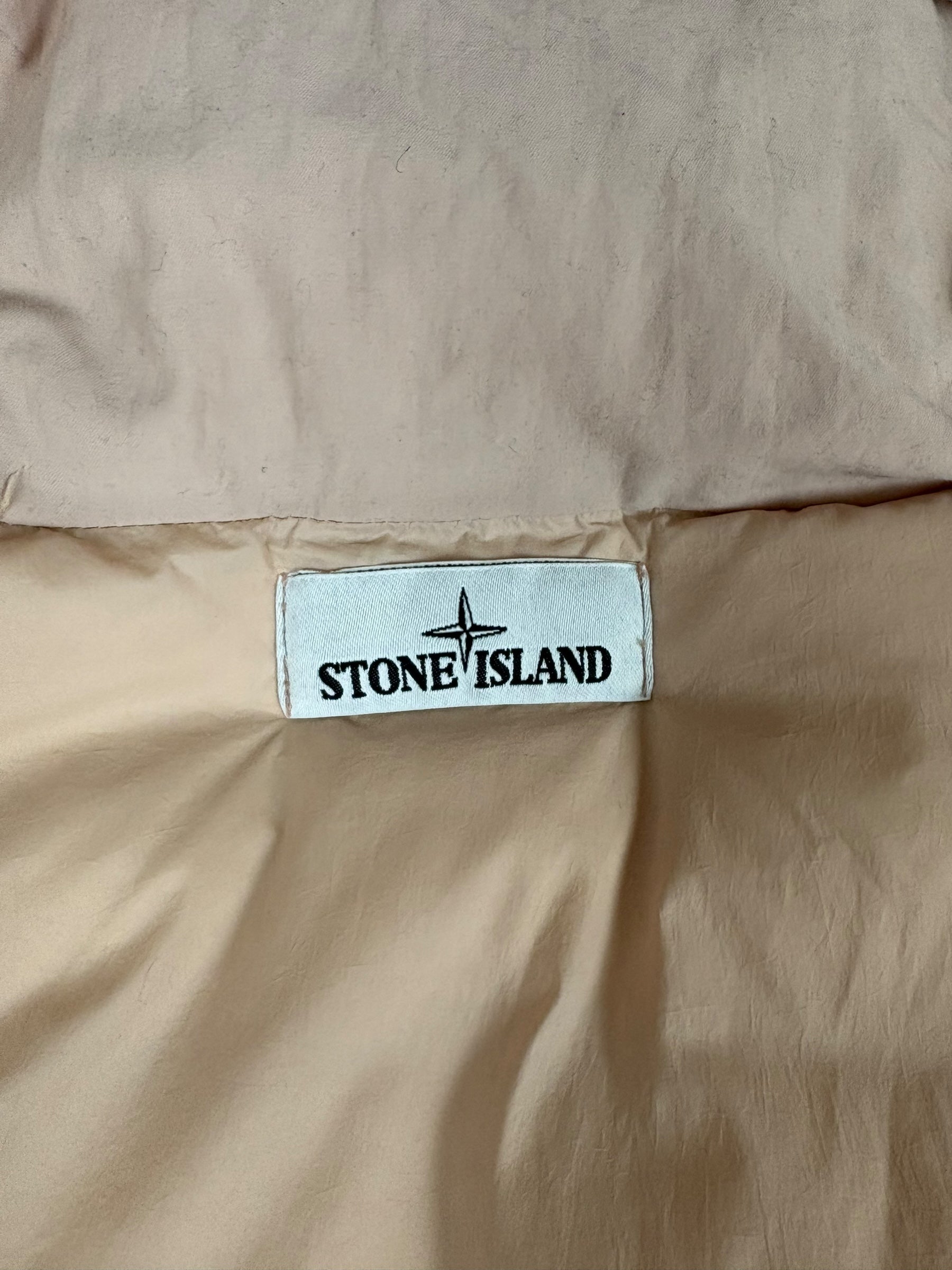 Doudoune Stone Island rose taille L - Vue côté