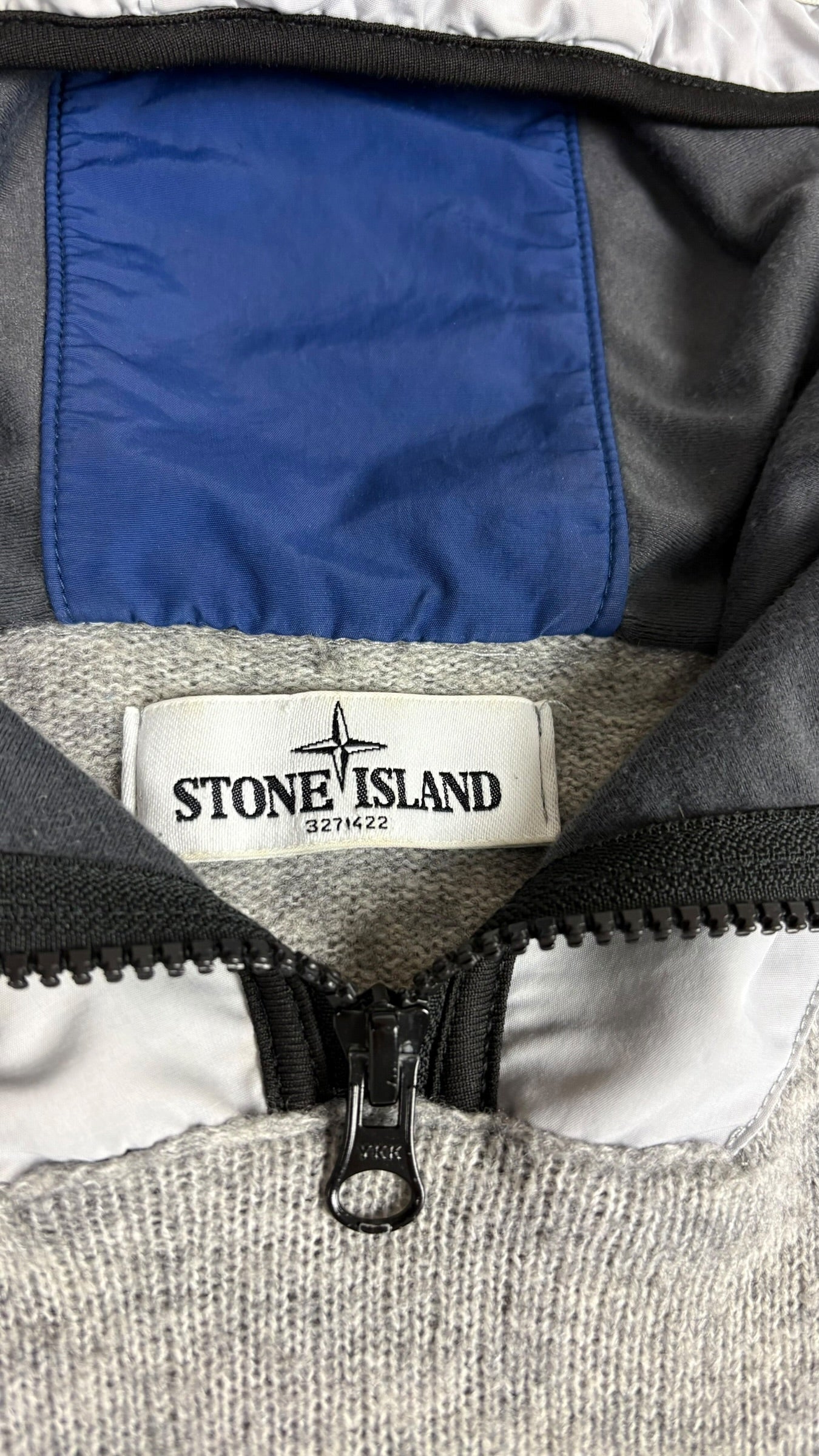 Hoodie Stone Island gris taille M - Détail