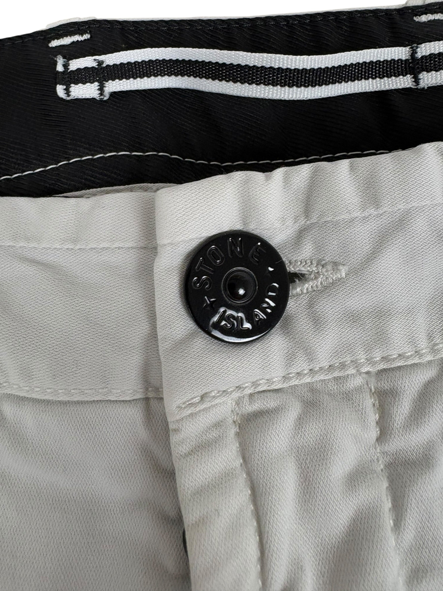 Pantalon Stone Island blanc taille PANTALON W31 - Logo et étiquette