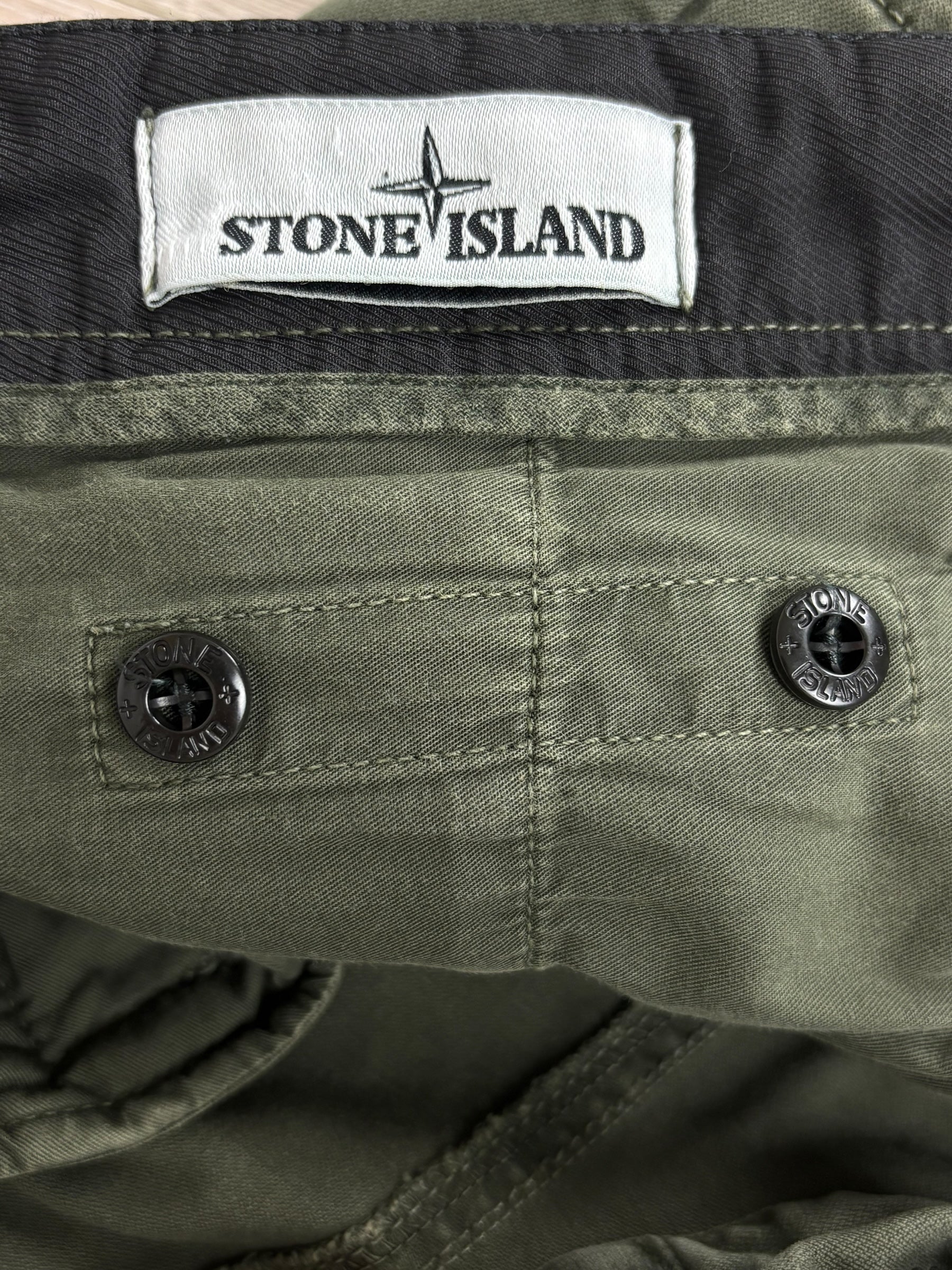 Pantalon Stone Island kaki taille PANTALON W29 - Logo et étiquette