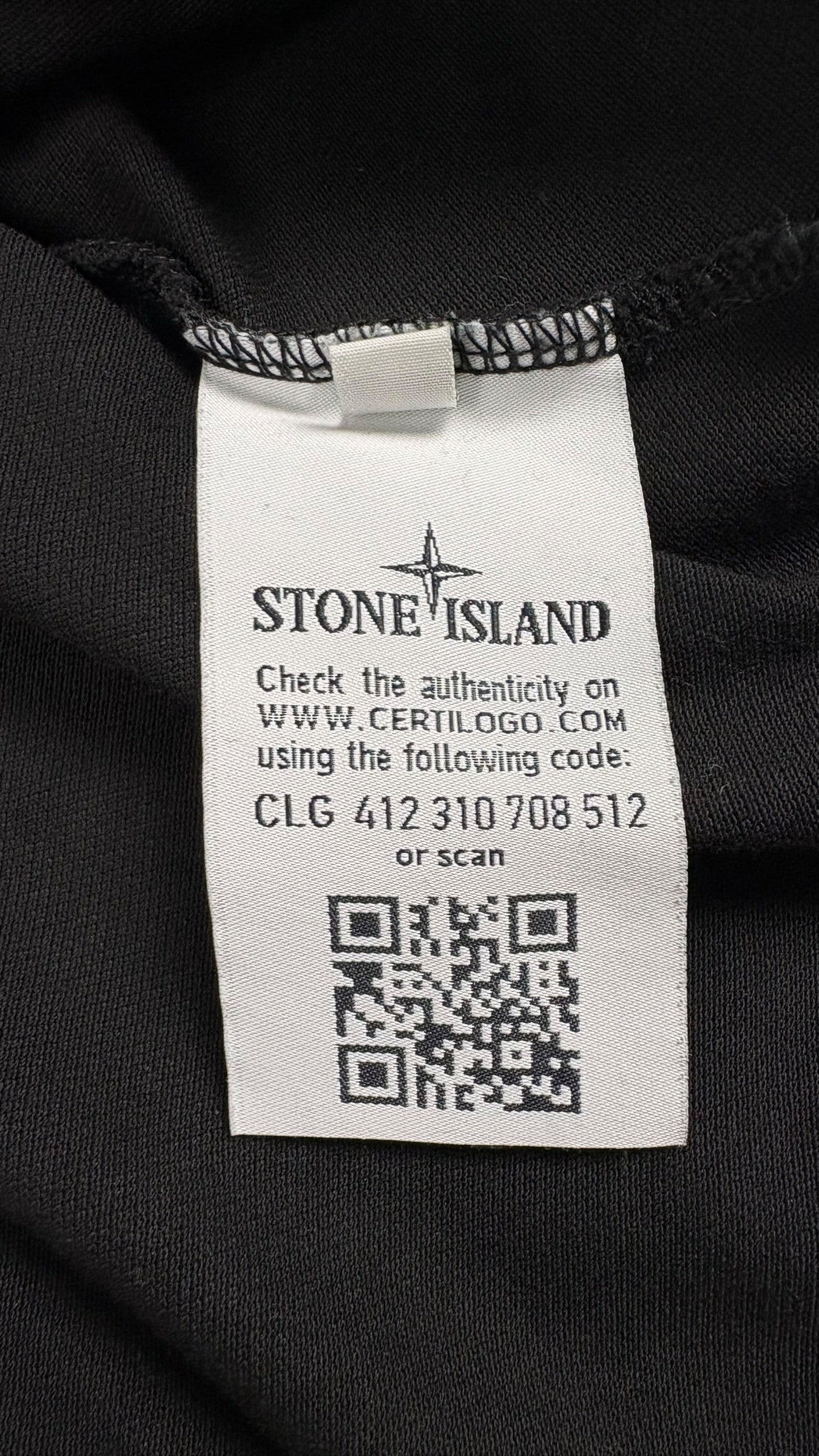 Polo Stone Island noir taille L - Détail