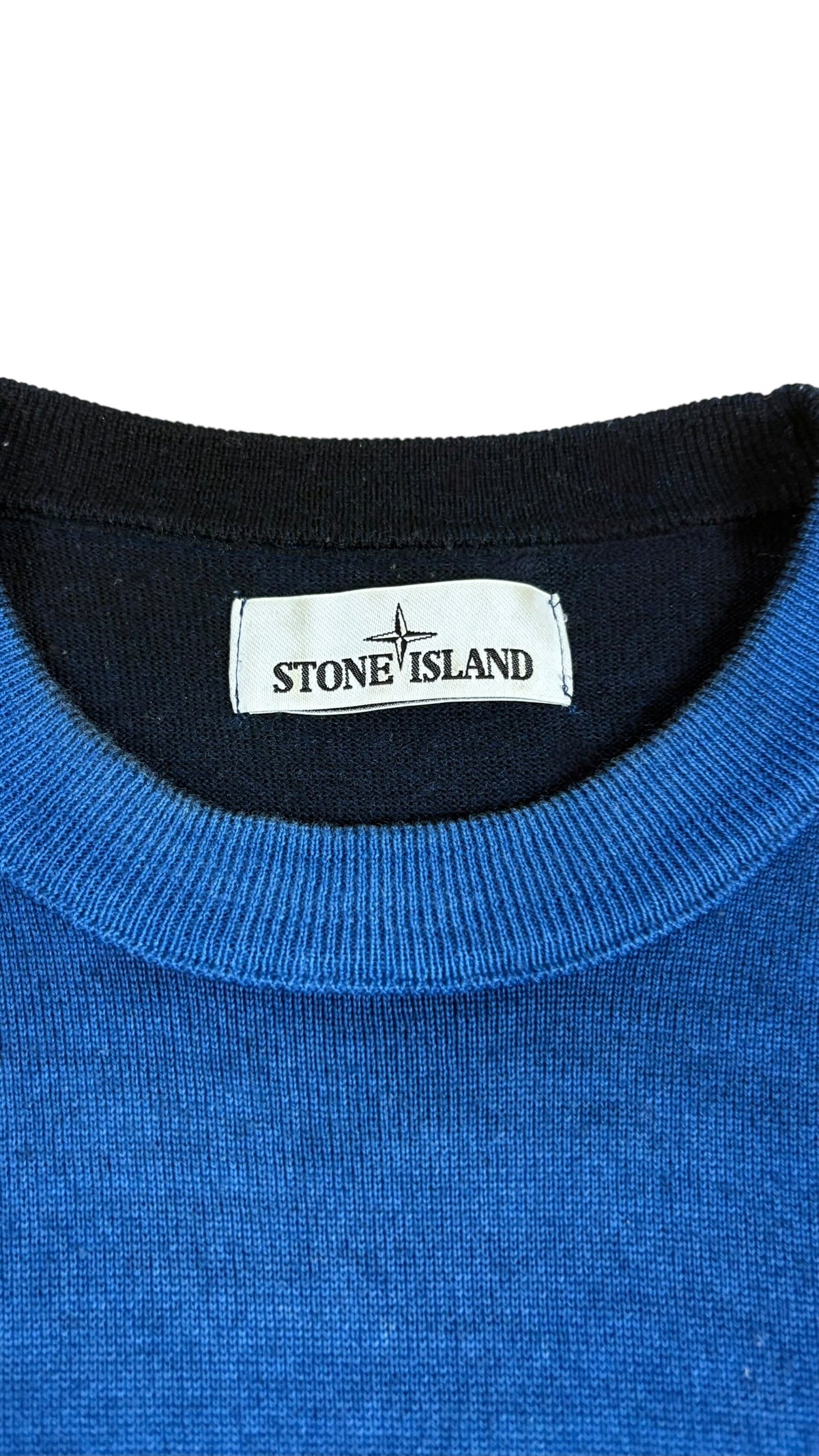 Pull Stone Island bleu taille M - Détail