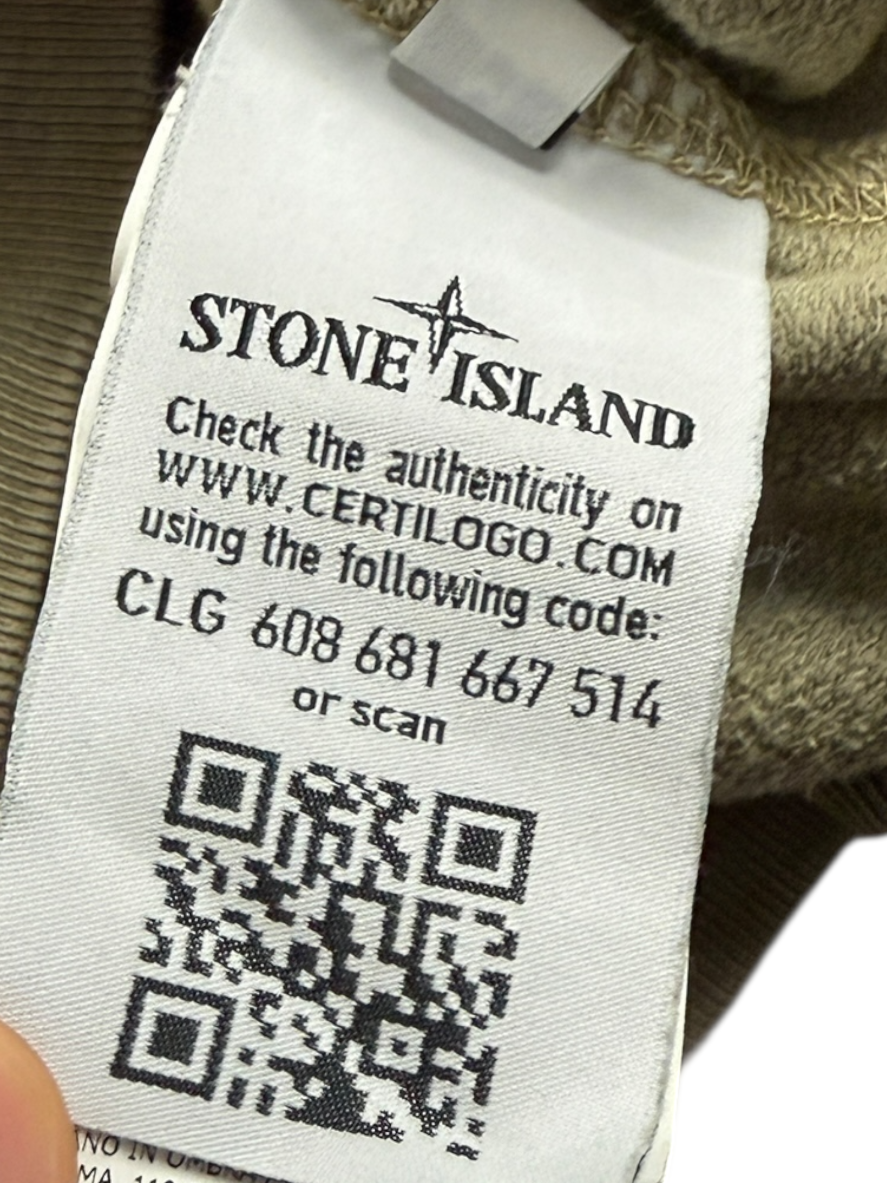 Pull Stone Island kaki taille M - Logo et étiquette