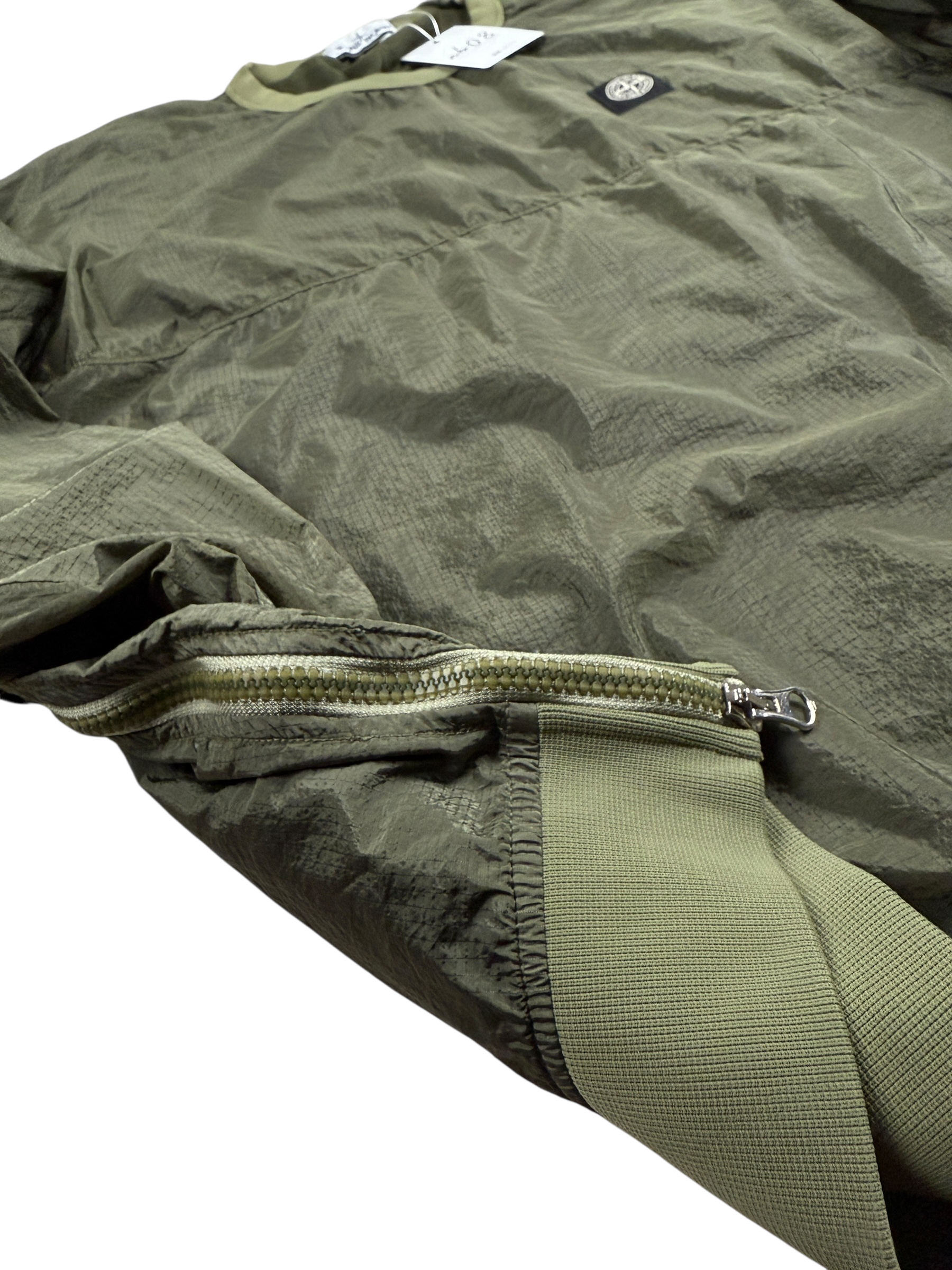 Pull Stone Island kaki taille XL - Détail