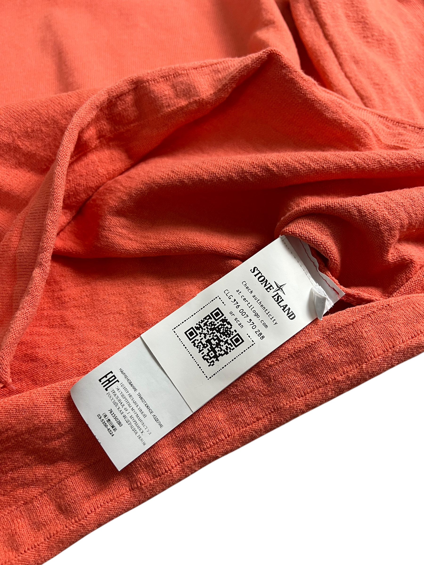 Pull Stone Island saumon taille M - Logo et étiquette