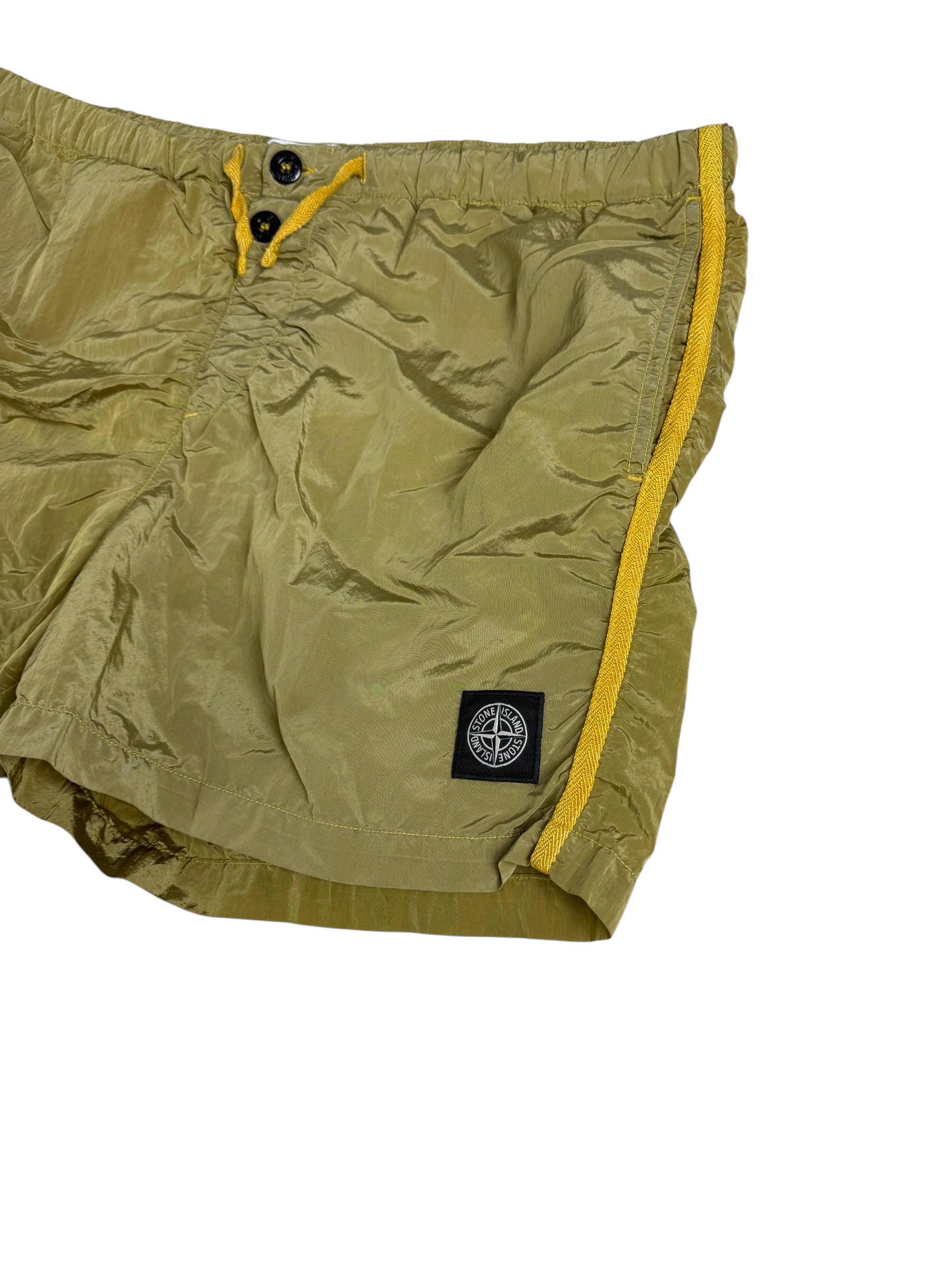 Short Stone Island jaune métallisé taille L - Vue de dos