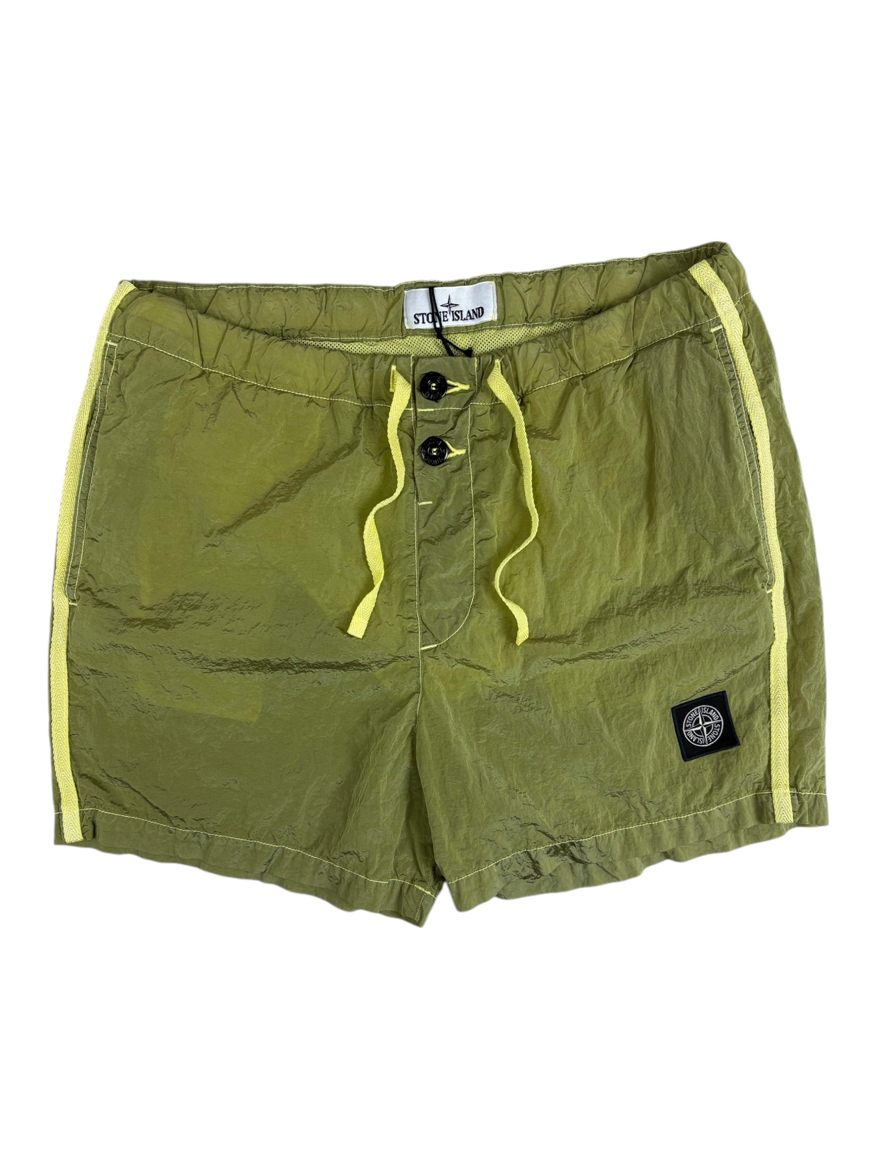 Short Stone Island jaune métallisé taille S - Vue de face