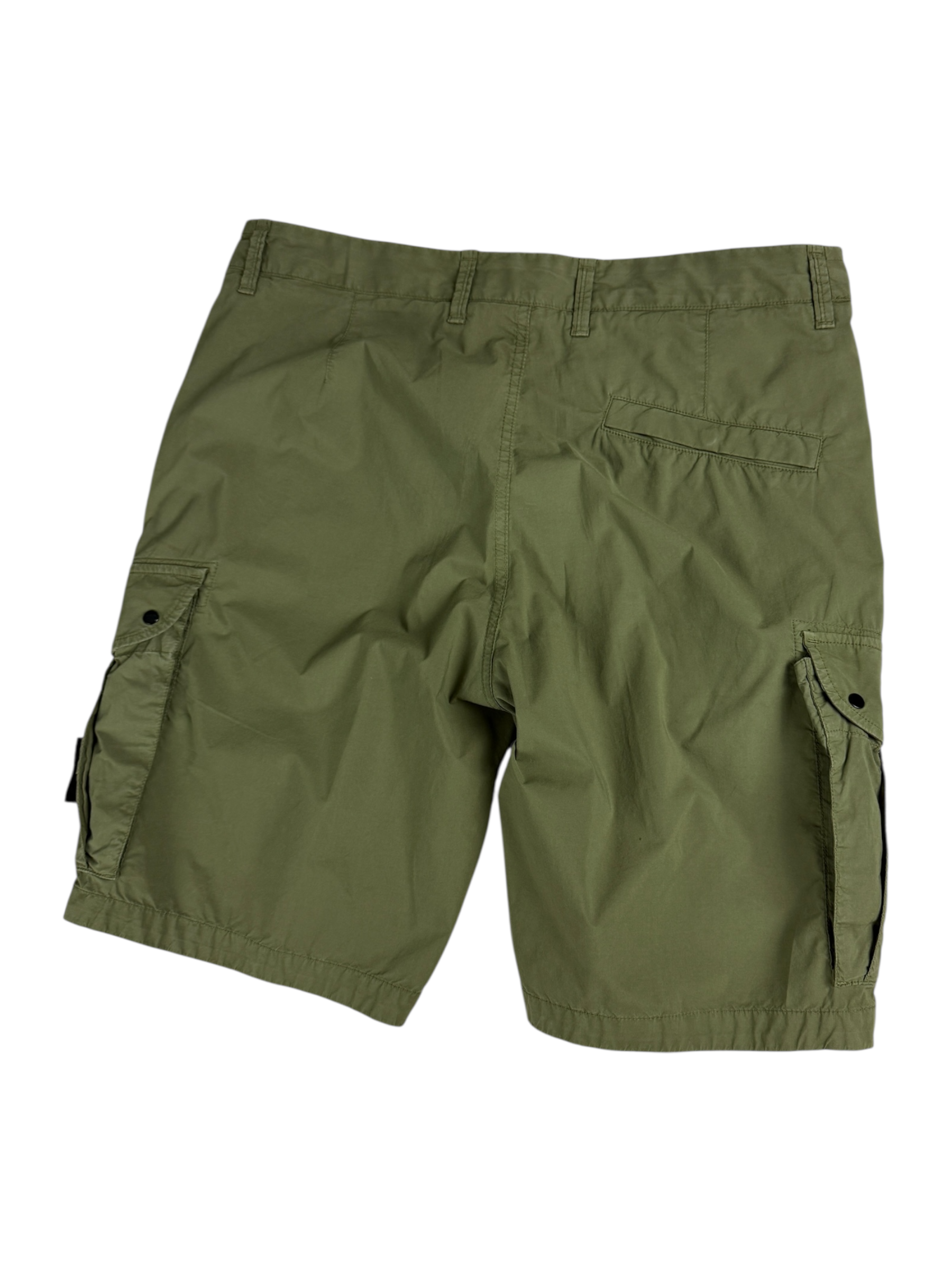 Short Stone Island kaki taille W32 - Détail