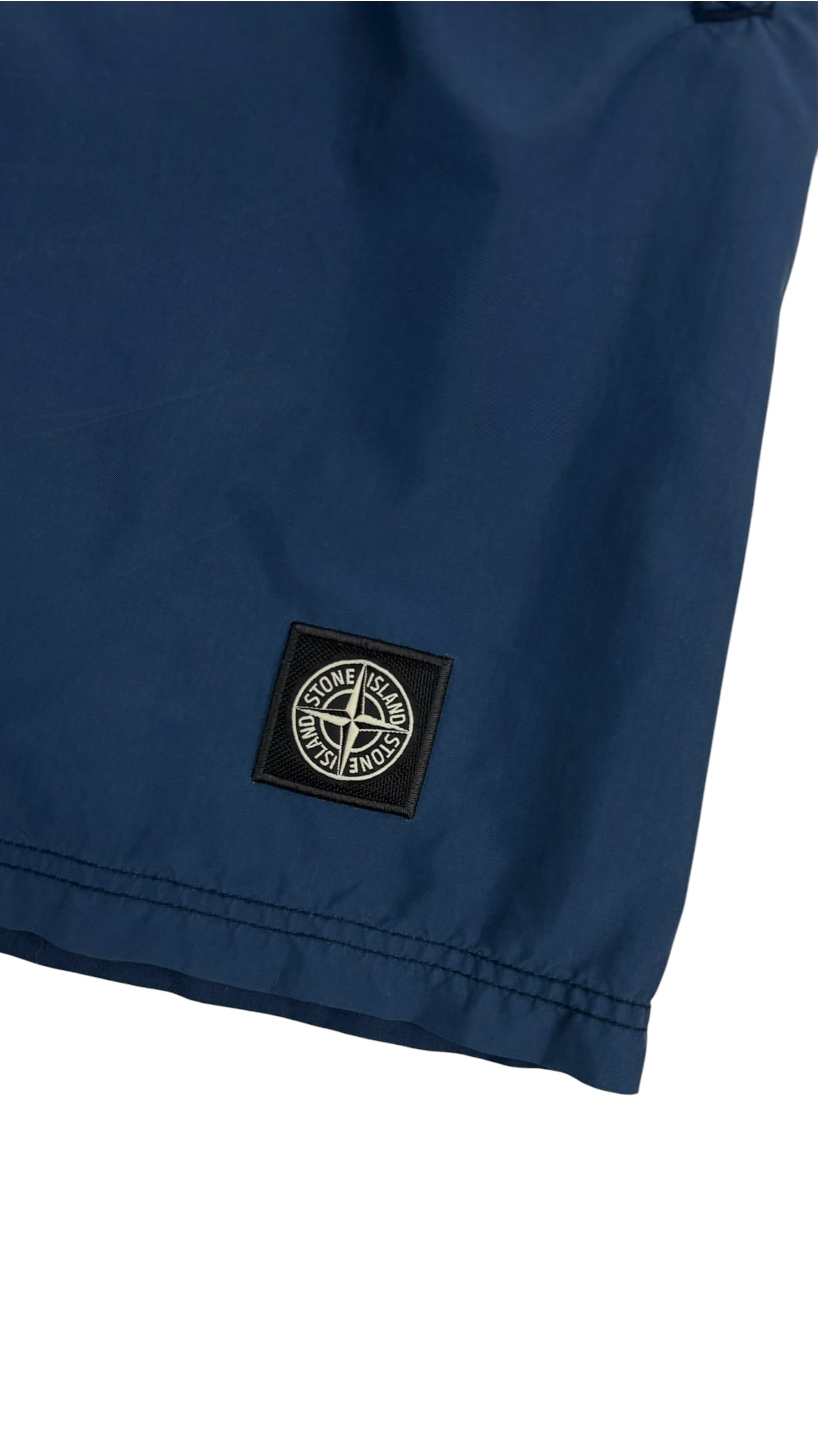 Short Stone Island marine taille S - Vue de dos
