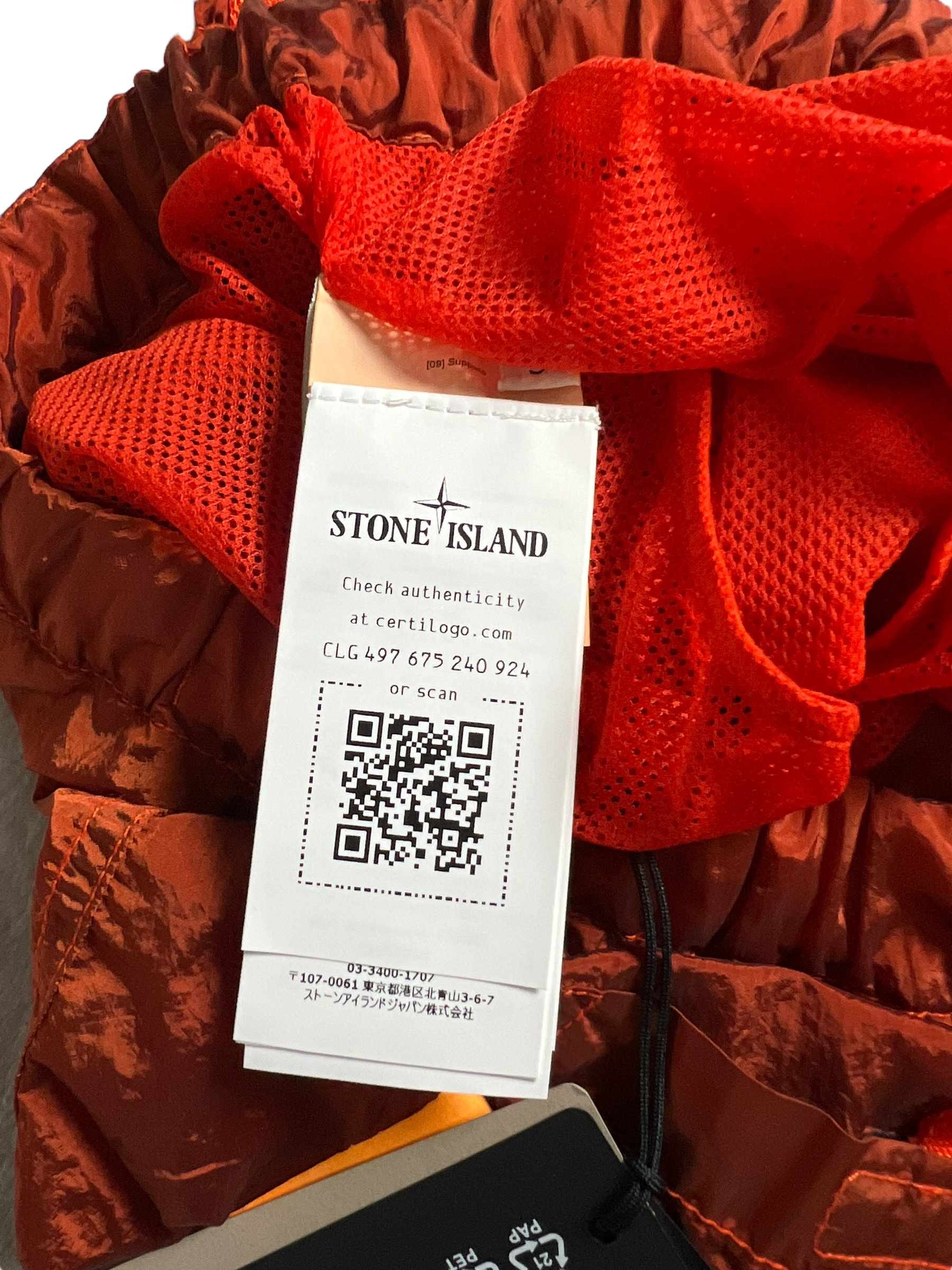 Short Stone Island orange taille S - Logo et étiquette