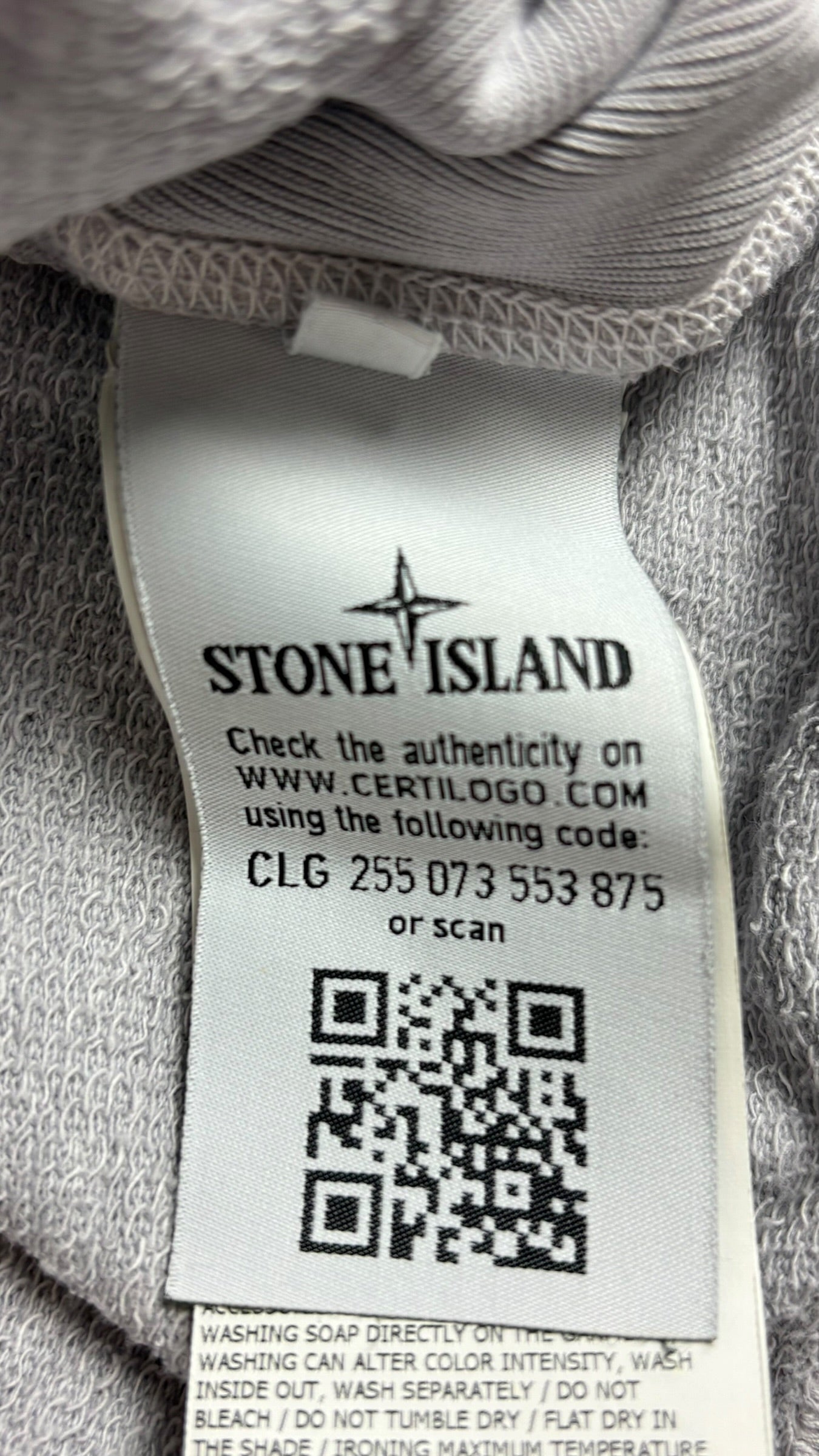 Sweat Stone Island lila taille M - Logo et étiquette