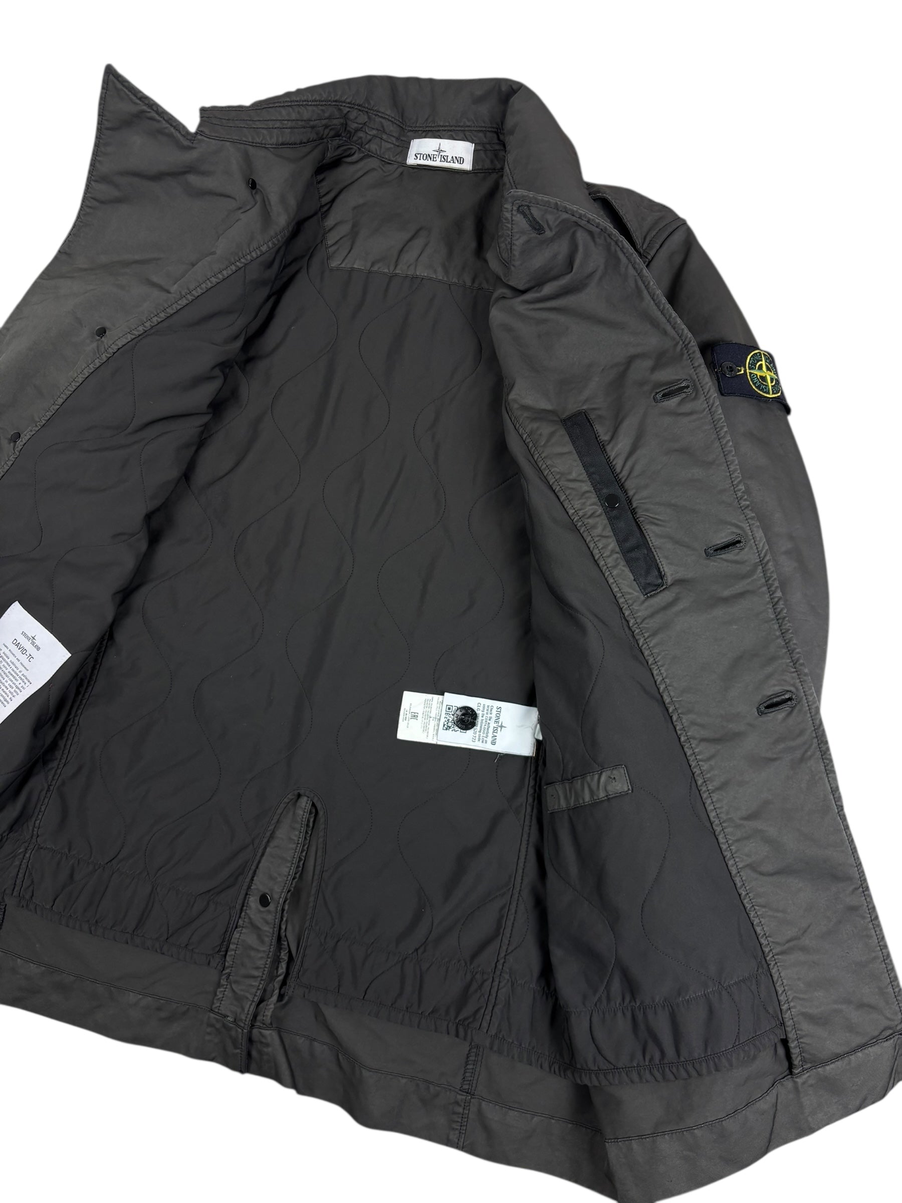 Trench Coat Stone Island gris taille M - Logo et étiquette