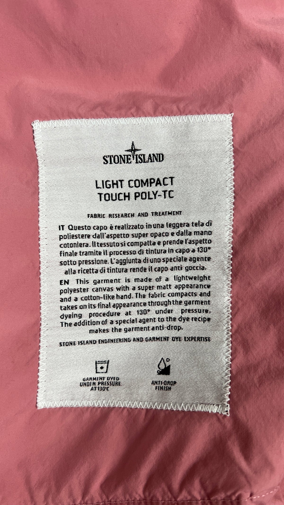 Veste à Capuche Stone Island Light Compact Touch Poly-TC Oleander rose, détail étiquettes et finitions — vue 5