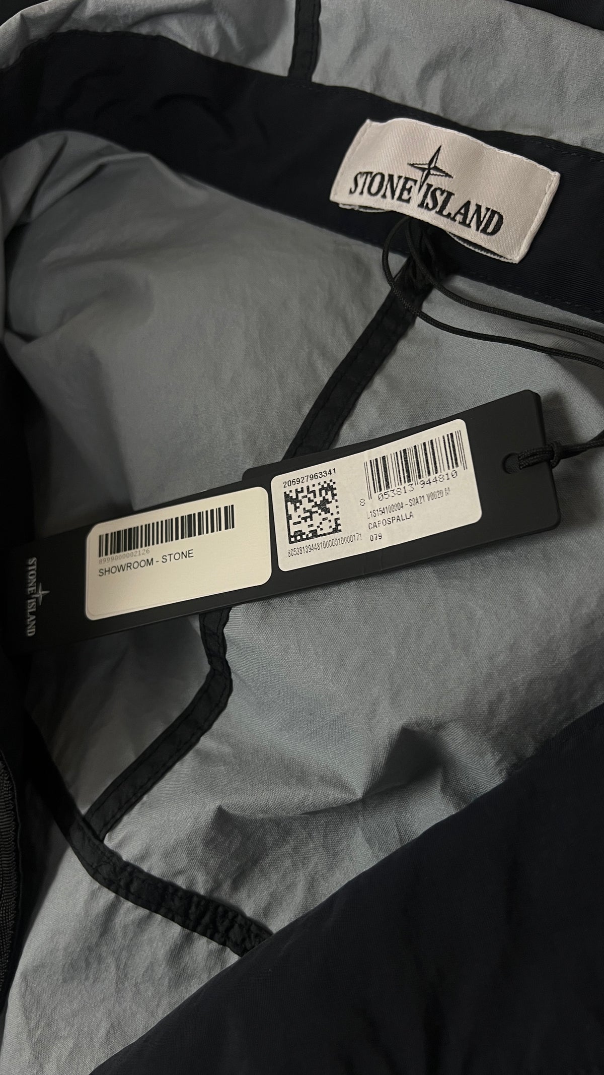 Veste à Capuche Stone Island Membrana 3L TC marine, détail étiquettes et finitions — vue 6