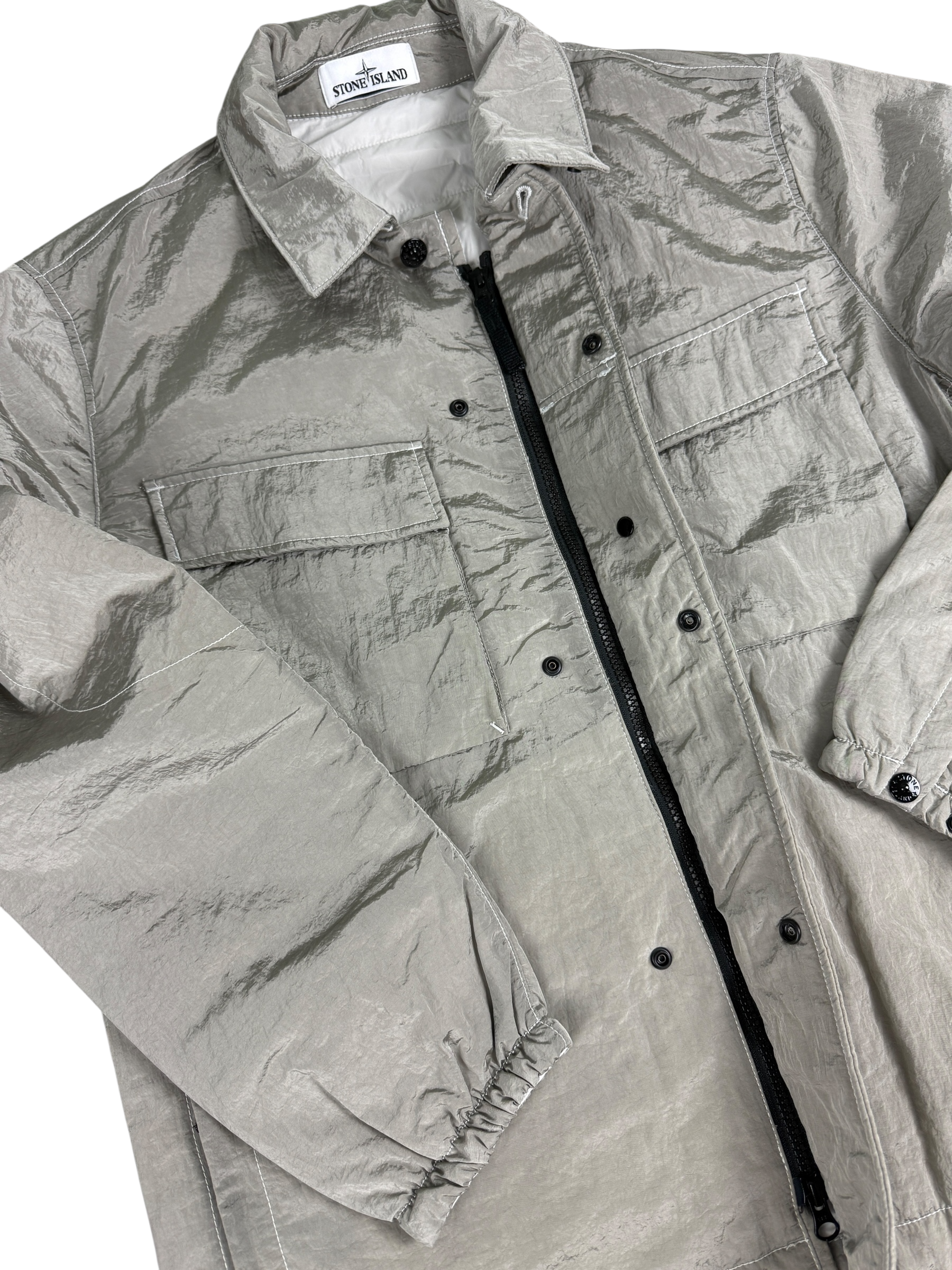 Veste Stone Island gris taille M - Logo et étiquette