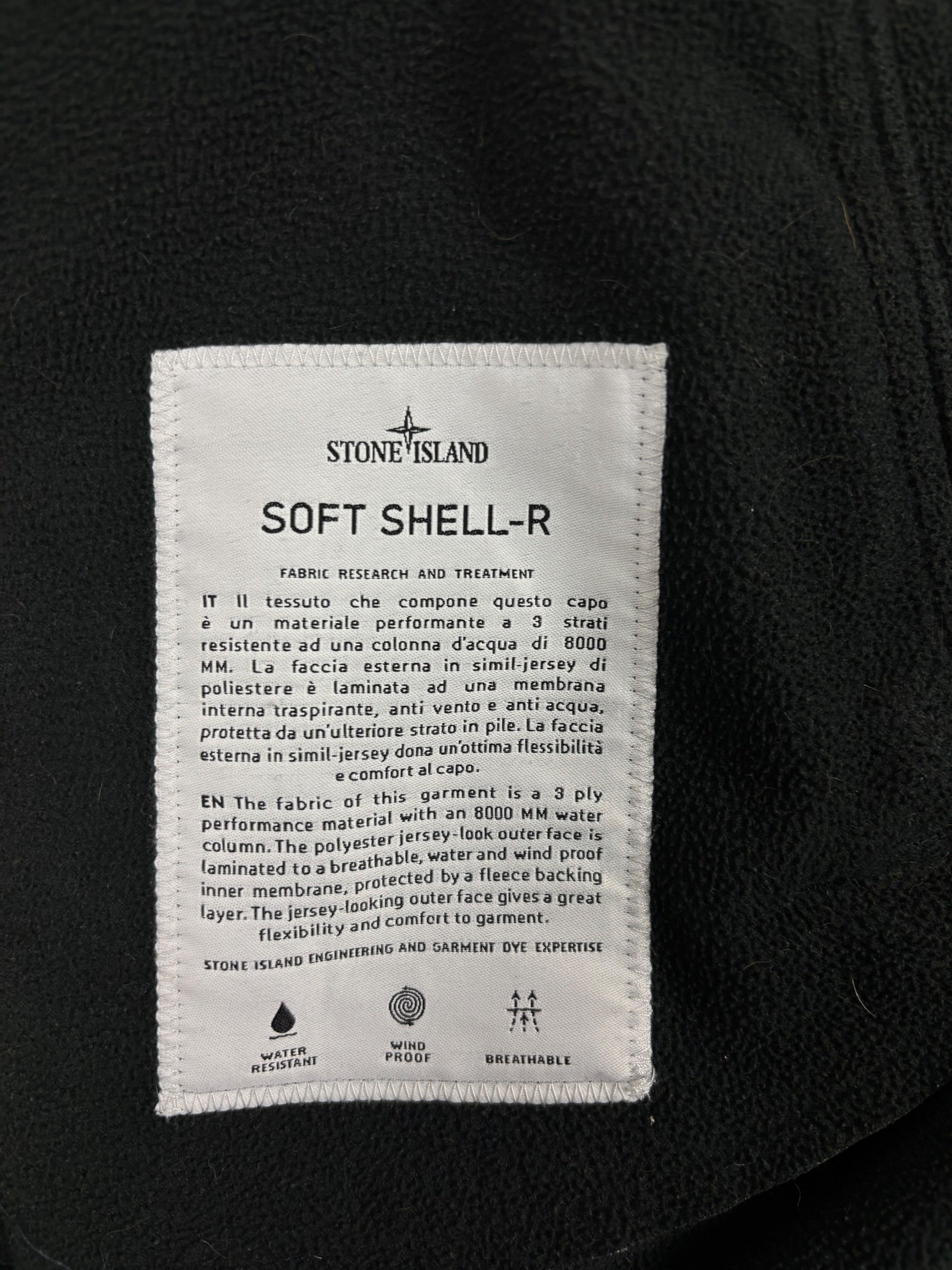 Veste Stone Island marine taille M - Logo et étiquette