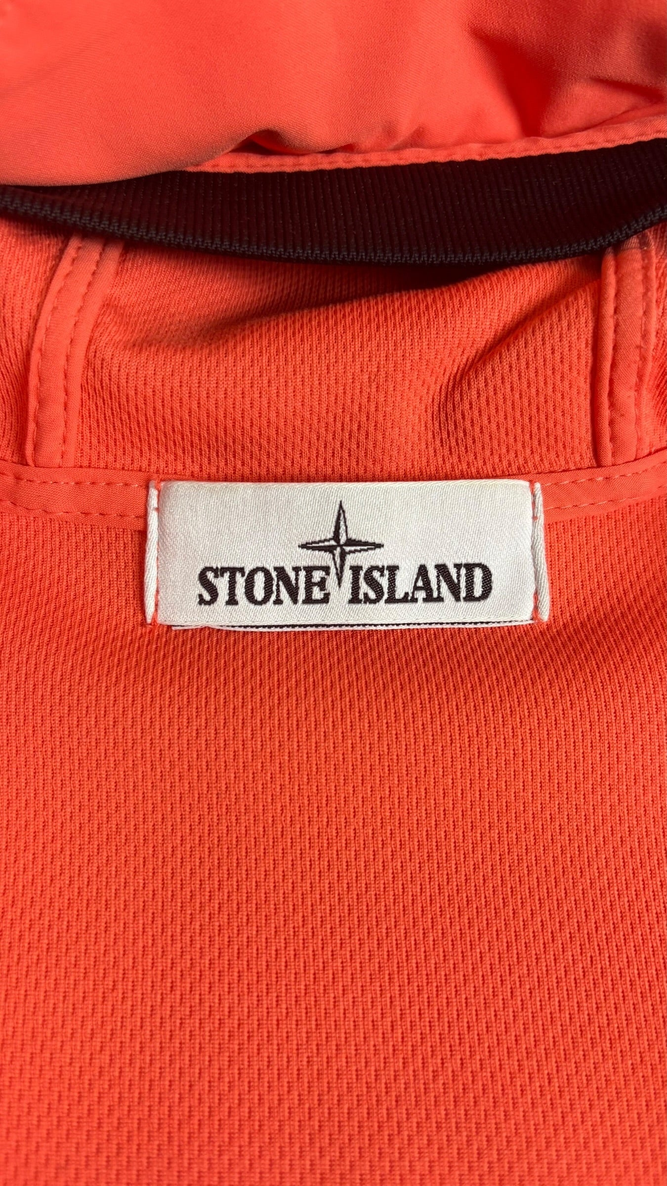 Veste Stone Island orange taille S - Détail