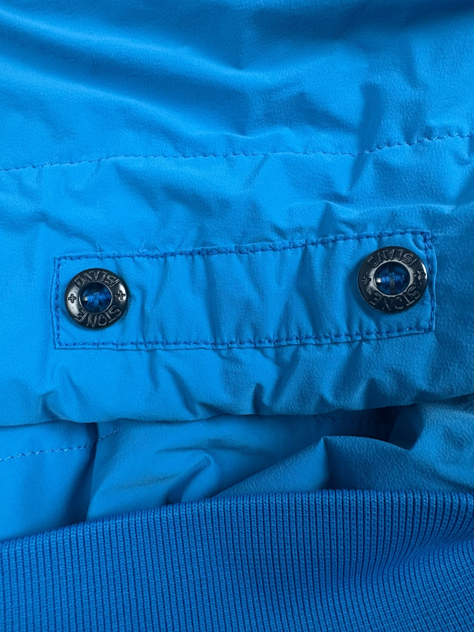 Pull Stone Island X Nike bleu taille XL - Logo et étiquette