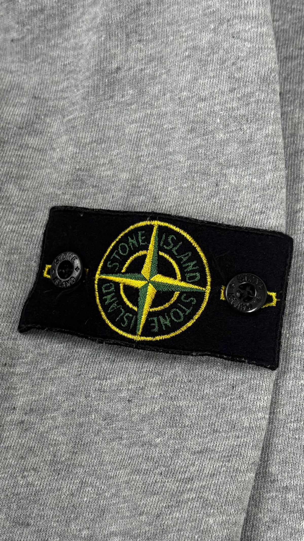 Sweat-shirt Crewneck Stone Island Poche Zippée Gris Taille M – photo complémentaire 2 – NB08 Shop