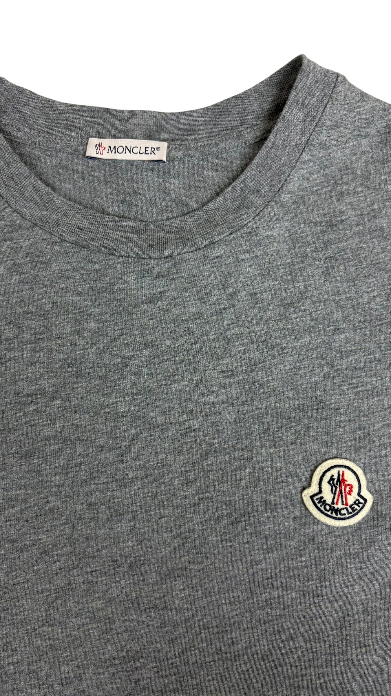 Tee-shirt Moncler gris taille M - vue 2/3