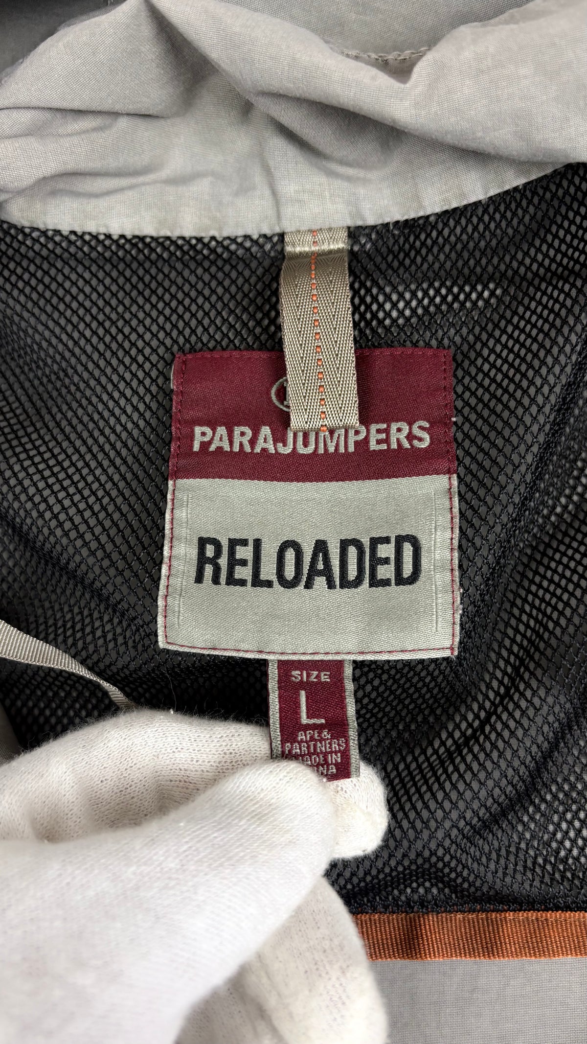Veste à Capuche Parajumpers Reloaded Gris Taille L – photo complémentaire 2 – NB08 Shop