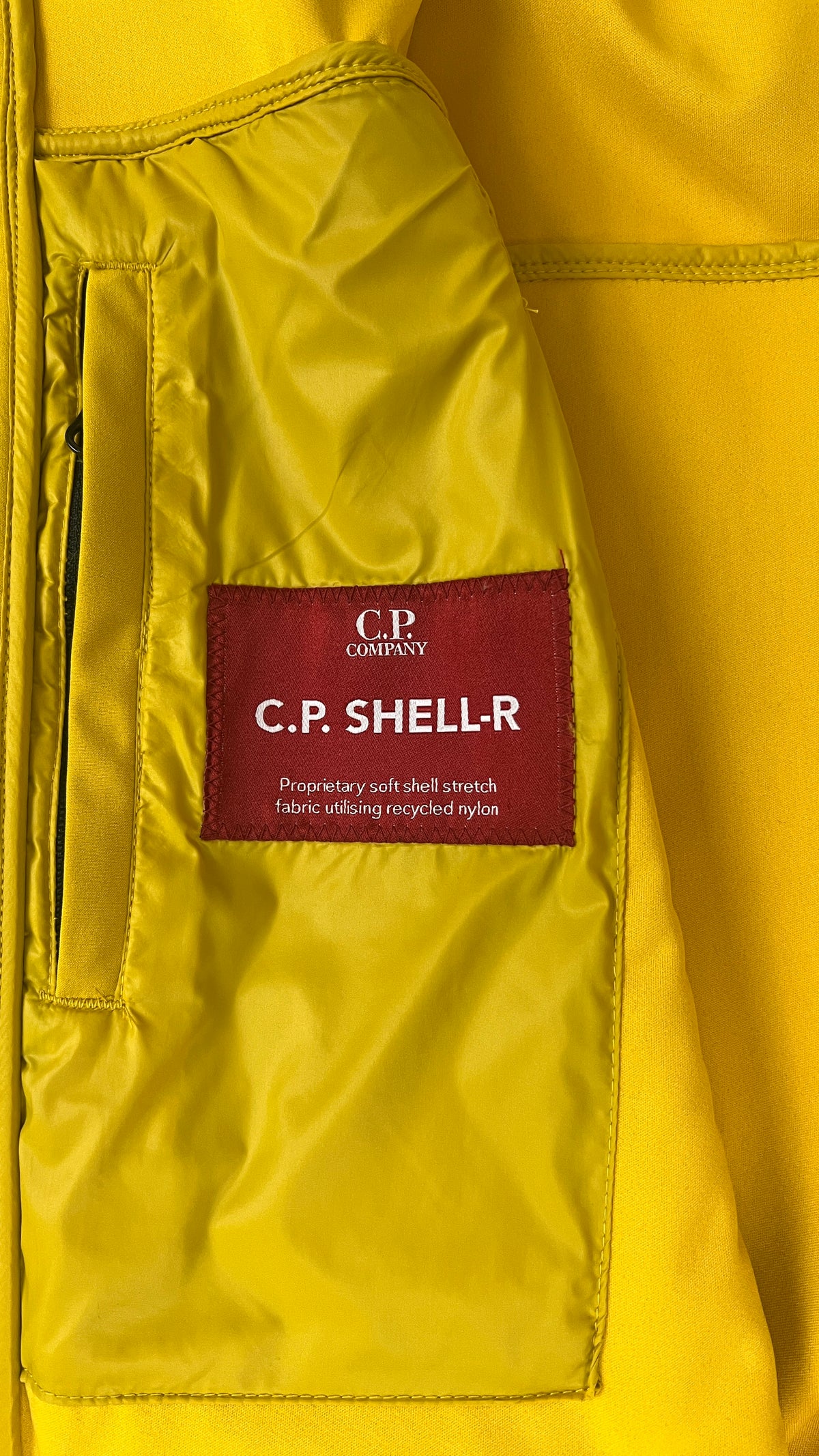Veste C.P Company Shell-R Goggle Jacket Jaune Taille 48 – photo complémentaire 3 – NB08 Shop