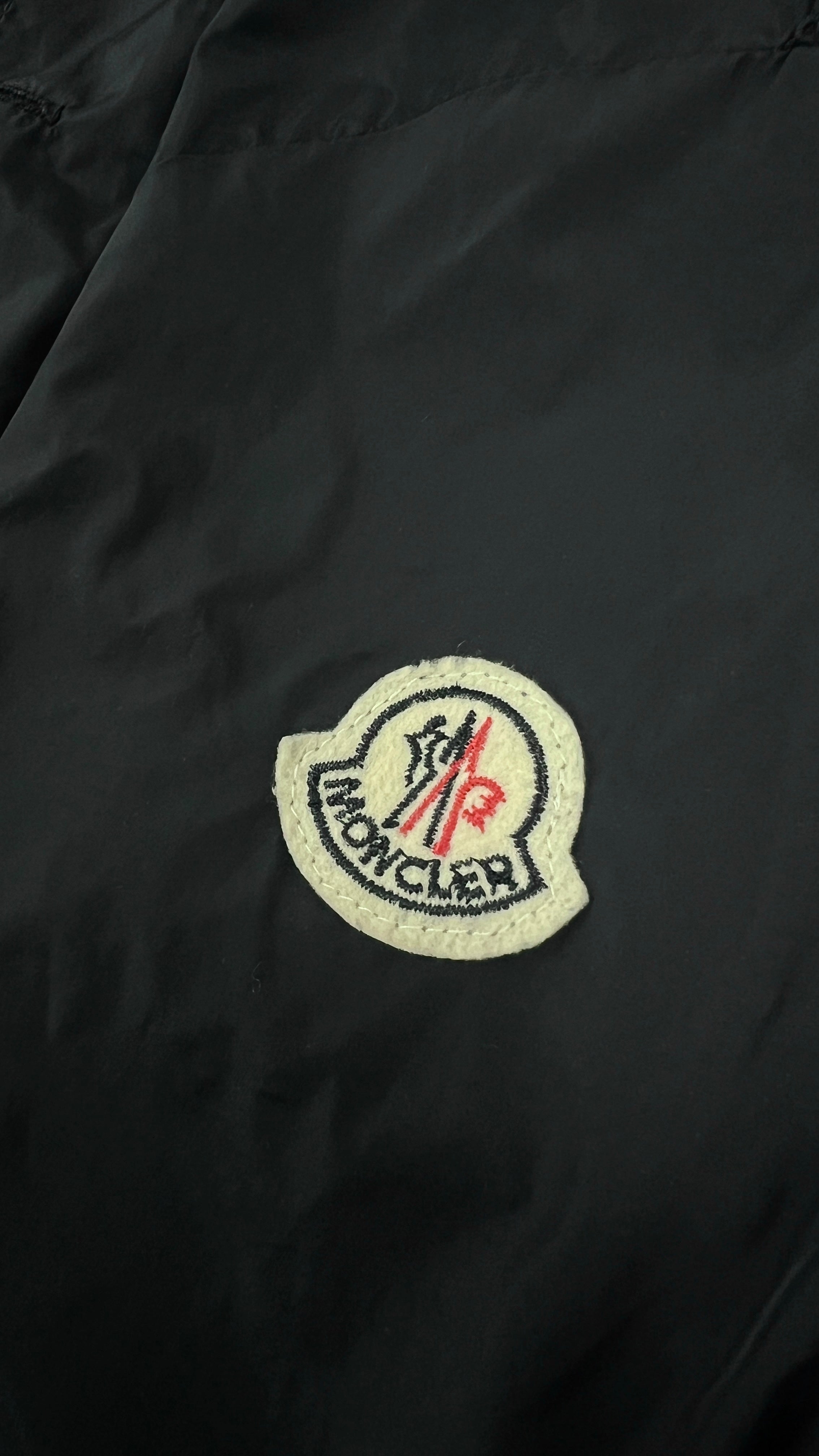 Veste légère Moncler Halesia bleu marine taille XL - détail