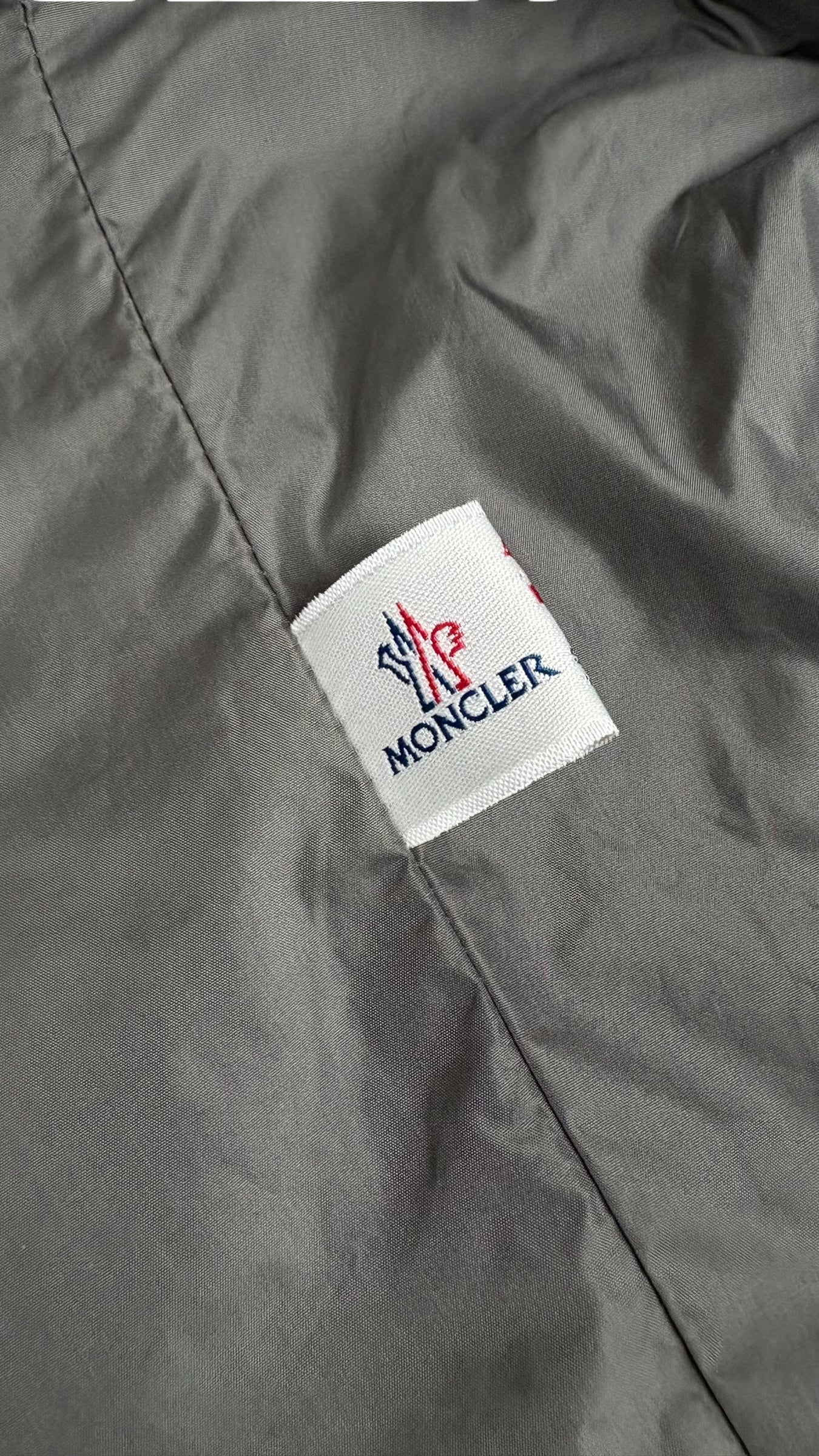 Veste Moncler Aix gris taille 5 - vue 4/5